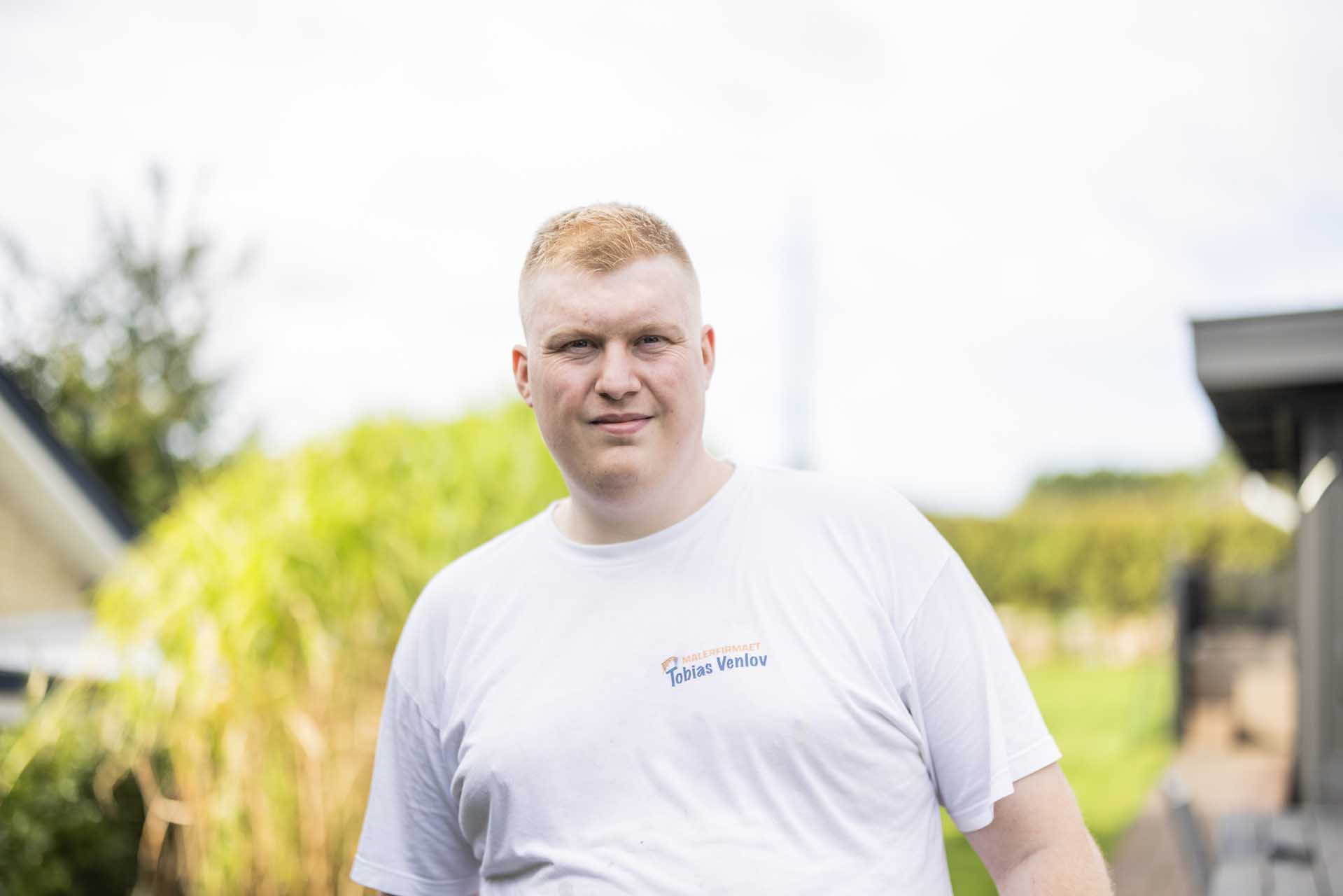 Maler i Frederikssund på vej til arbejde